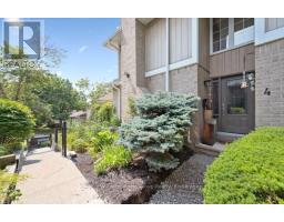 4 - 106 WOODLAWN ROAD E - 1
