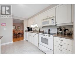 4 - 106 WOODLAWN ROAD E - 15