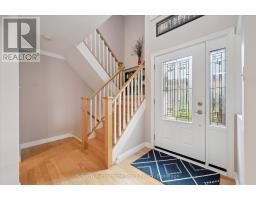 4 - 106 WOODLAWN ROAD E - 17