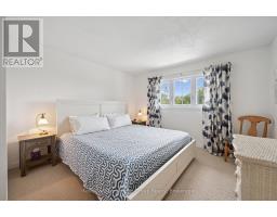 4 - 106 WOODLAWN ROAD E - 19