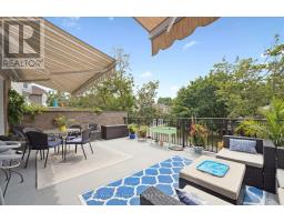 4 - 106 WOODLAWN ROAD E - 33