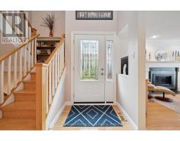 4 - 106 WOODLAWN ROAD E - 4
