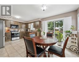 14 - 210 DAWN AVENUE - 12