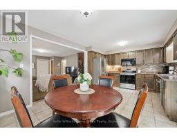14 - 210 DAWN AVENUE - 18