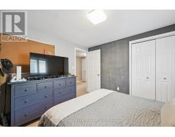 14 - 210 DAWN AVENUE - 22