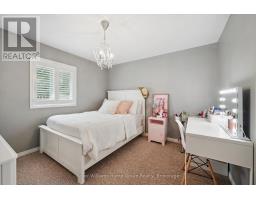 14 - 210 DAWN AVENUE - 23