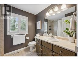 14 - 210 DAWN AVENUE - 25