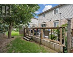 14 - 210 DAWN AVENUE - 38
