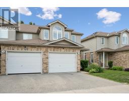 14 - 210 DAWN AVENUE - 4