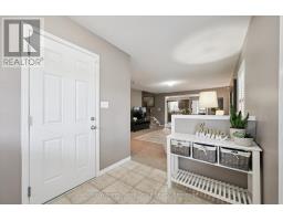 14 - 210 DAWN AVENUE - 8