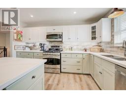 8 WEST RIVER ROAD - 12