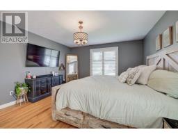 8 WEST RIVER ROAD - 20