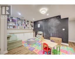 8 WEST RIVER ROAD - 35