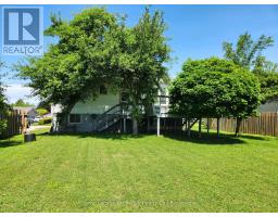 774 ANDREW MALCOLM DRIVE - 18
