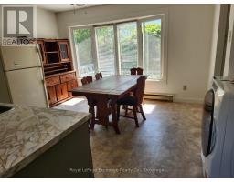 774 ANDREW MALCOLM DRIVE - 4