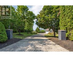 203 SKI HILL ROAD - 4