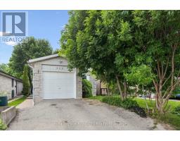 300 AUDEN ROAD - 1