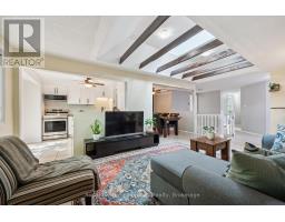 300 AUDEN ROAD - 5