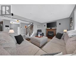 8 CREIGHTON AVENUE - 12