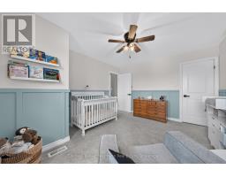 8 CREIGHTON AVENUE - 23