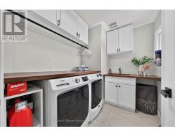 8 CREIGHTON AVENUE - 26