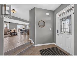 8 CREIGHTON AVENUE - 3