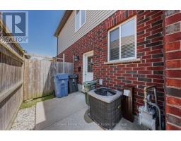 8 CREIGHTON AVENUE - 37