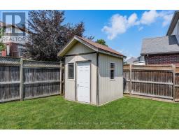 8 CREIGHTON AVENUE - 43
