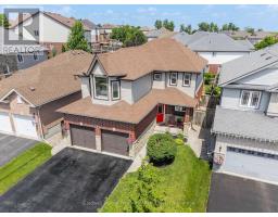 8 CREIGHTON AVENUE - 47