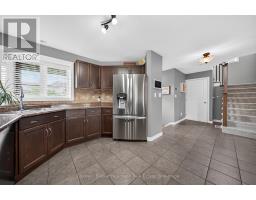 8 CREIGHTON AVENUE - 9
