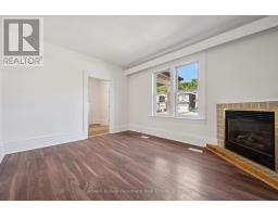179 ELIZABETH STREET - 12