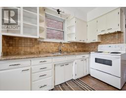 179 ELIZABETH STREET - 18