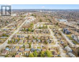 10 PAUL AVENUE - 44