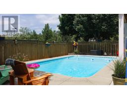 182 ROMEO STREET S - 38