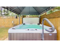 182 ROMEO STREET S - 43