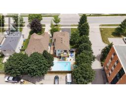 182 ROMEO STREET S - 47