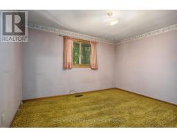 832 VICTORIA ROAD S - 34
