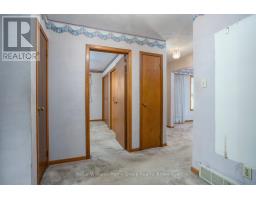 832 VICTORIA ROAD S - 36