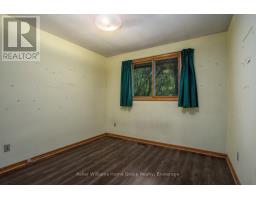 832 VICTORIA ROAD S - 7