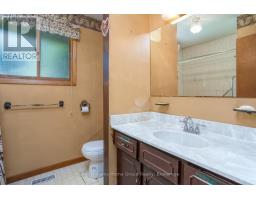 832 VICTORIA ROAD S - 8