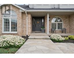8 ROBIN ROAD - 5