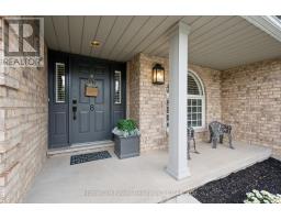 8 ROBIN ROAD - 6