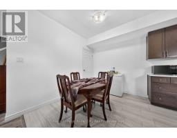 30 - 39 KAY CRESCENT - 19
