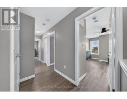 30 - 39 KAY CRESCENT - 34
