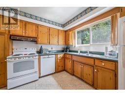44 SHERWOOD DRIVE - 15