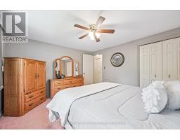 44 SHERWOOD DRIVE - 28