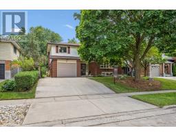44 SHERWOOD DRIVE - 3