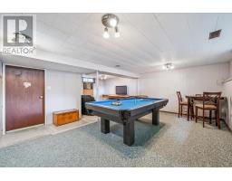 44 SHERWOOD DRIVE - 31