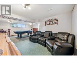 44 SHERWOOD DRIVE - 33