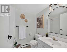 401 - 65 SILVERCREEK PARKWAY N - 33